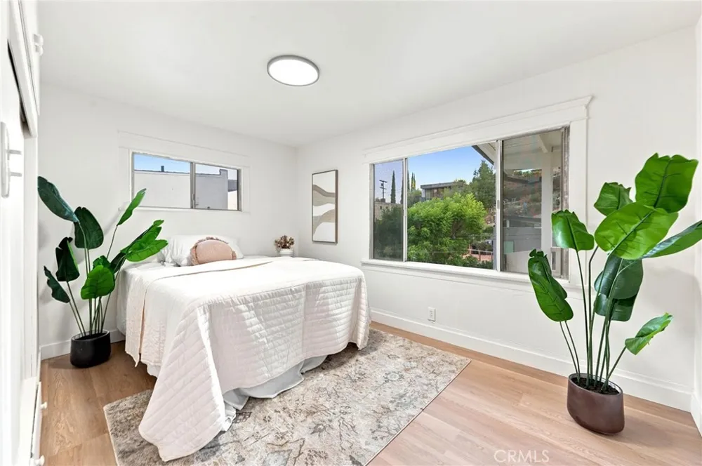 447 W Avenue 37 Los Angeles, CA 90065