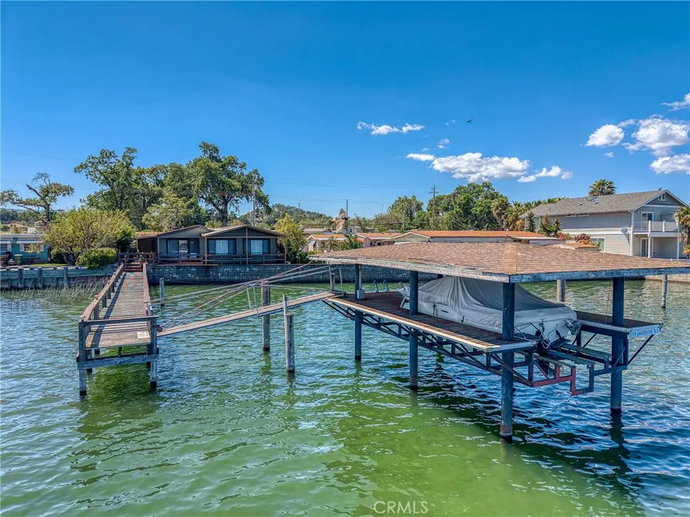 2776 Lakeshore Lakeport, CA 95453