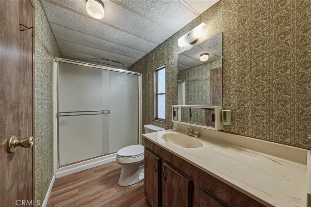 2776 Lakeshore Lakeport, CA 95453