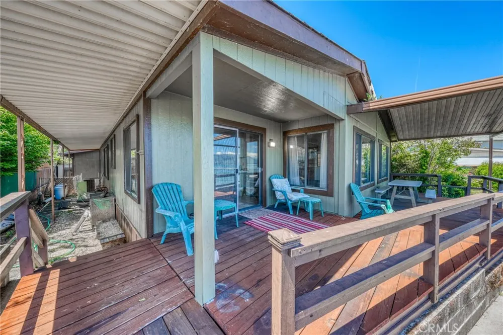 2776 Lakeshore Lakeport, CA 95453