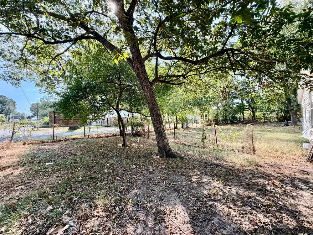 409 W Allen Road Tahlequah, OK 74464