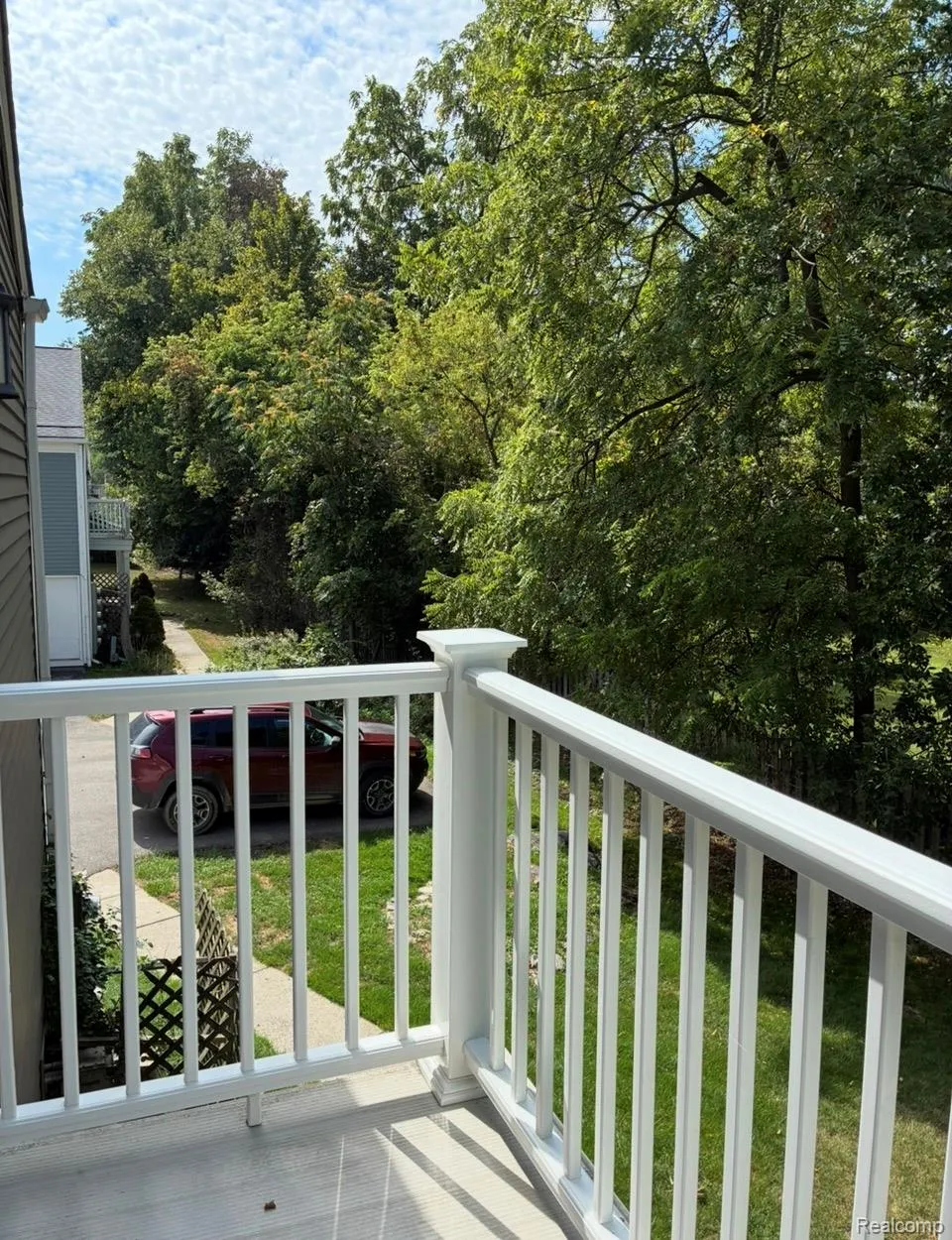 389 Neptune Drive #208 Walled Lake City, MI 48390