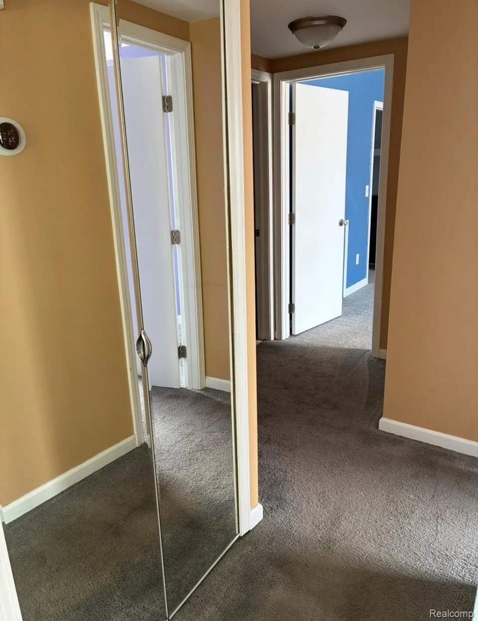389 Neptune Drive #208 Walled Lake City, MI 48390