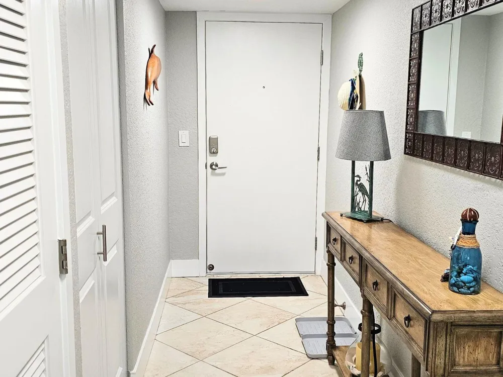 7560 BAY ISLAND DRIVE S #146 South Pasadena, FL 33707
