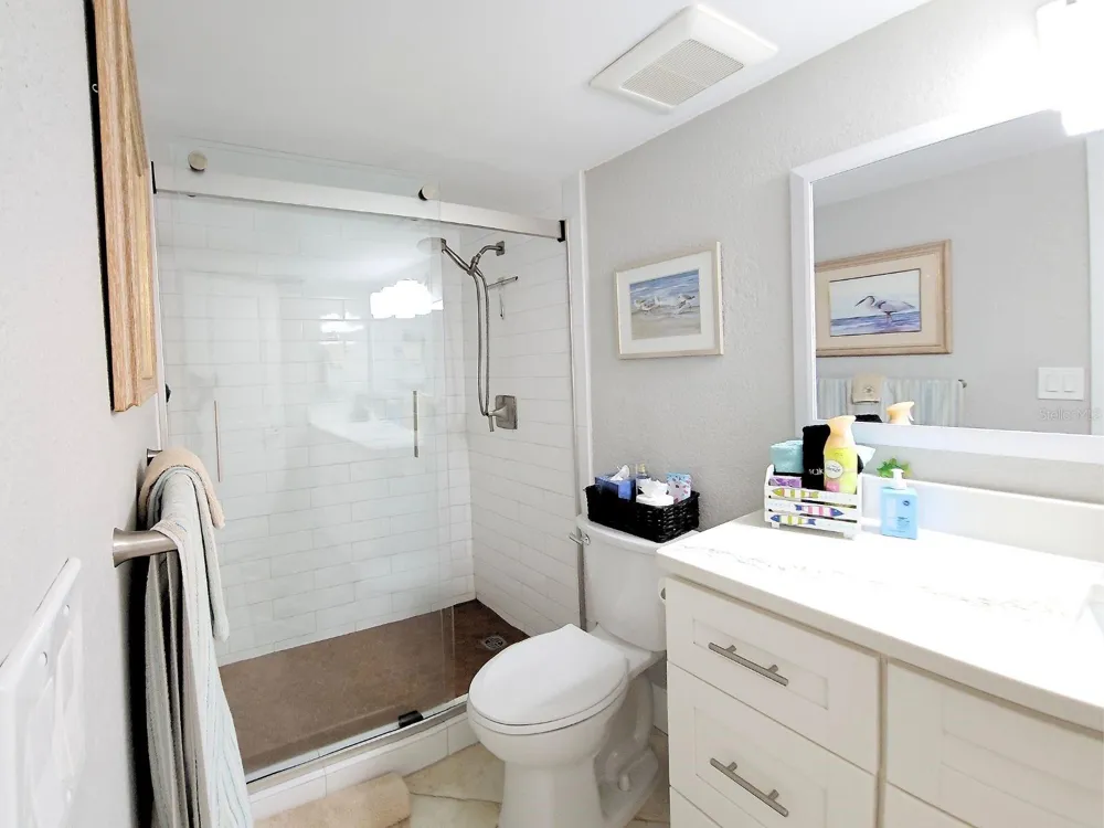 7560 BAY ISLAND DRIVE S #146 South Pasadena, FL 33707