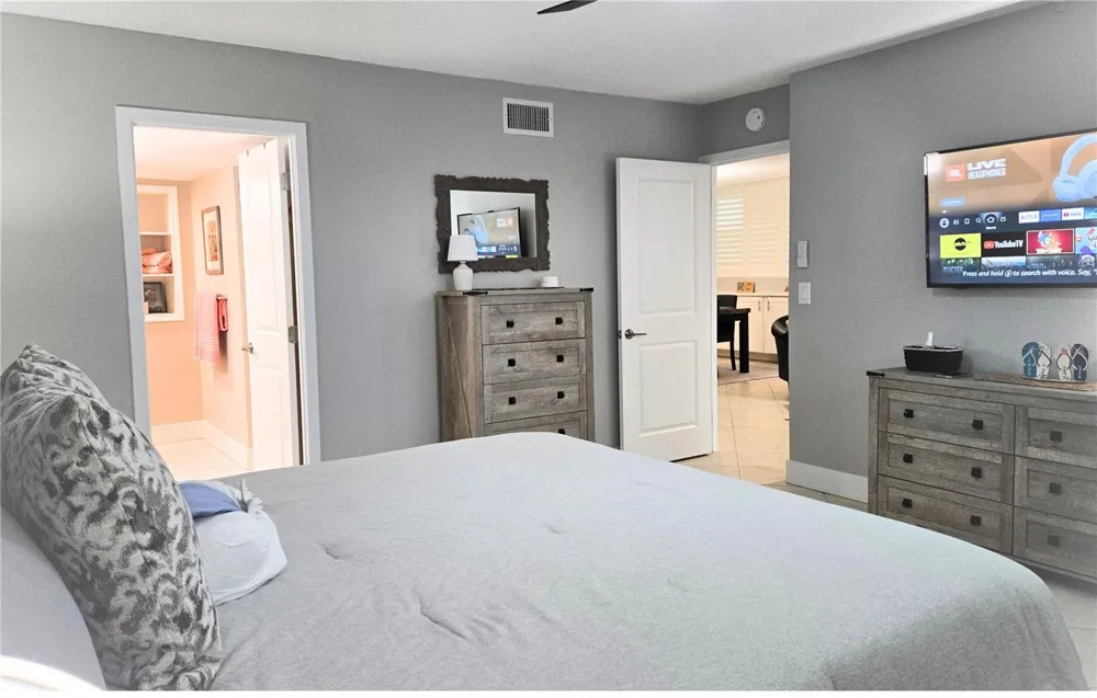 7560 BAY ISLAND DRIVE S #146 South Pasadena, FL 33707
