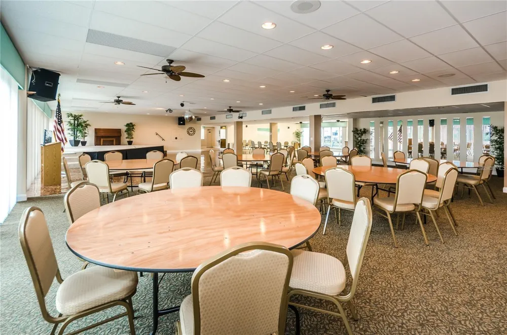 7560 BAY ISLAND DRIVE S #146 South Pasadena, FL 33707