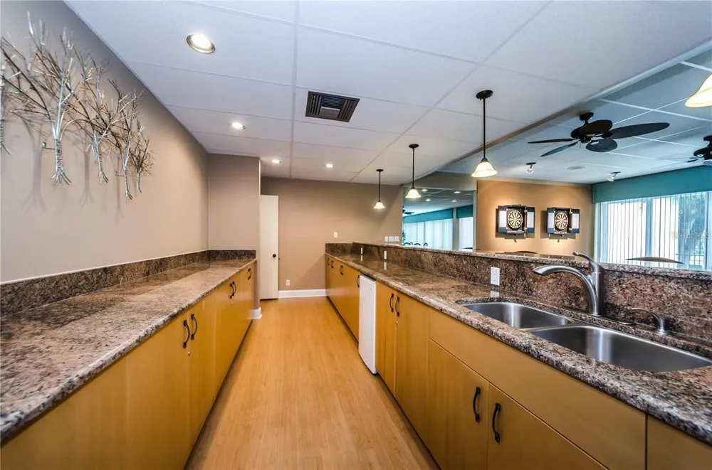 7560 BAY ISLAND DRIVE S #146 South Pasadena, FL 33707