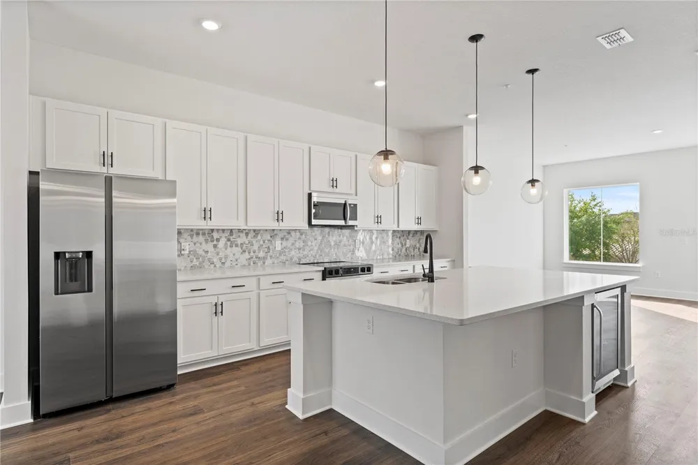 336 CENTER LAKE LANE #336 Oviedo, FL 32765
