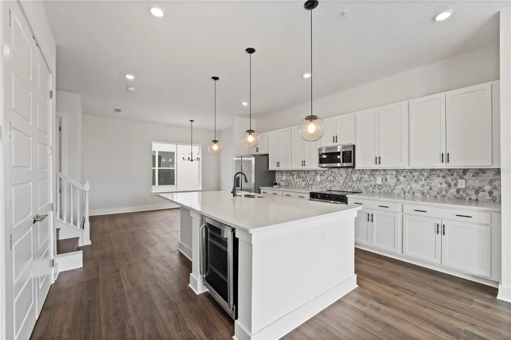336 CENTER LAKE LANE #336 Oviedo, FL 32765