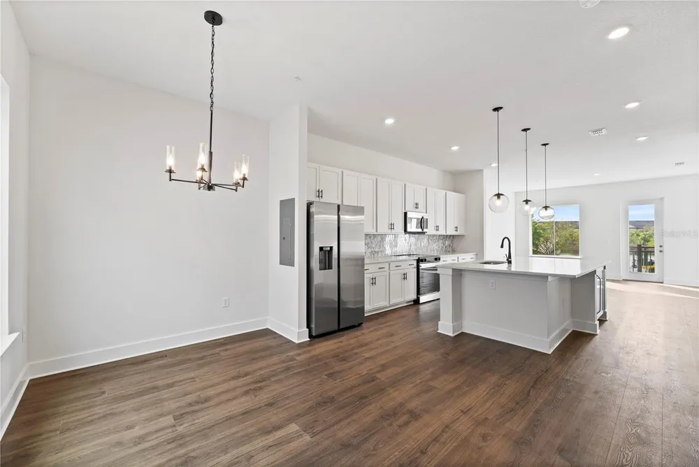 336 CENTER LAKE LANE #336 Oviedo, FL 32765