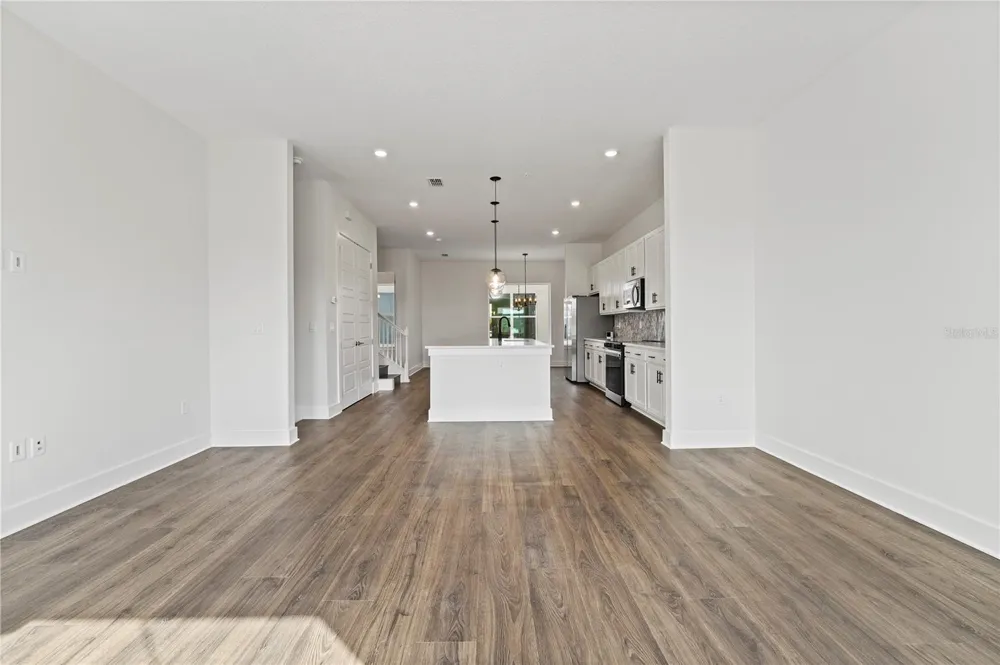 336 CENTER LAKE LANE #336 Oviedo, FL 32765