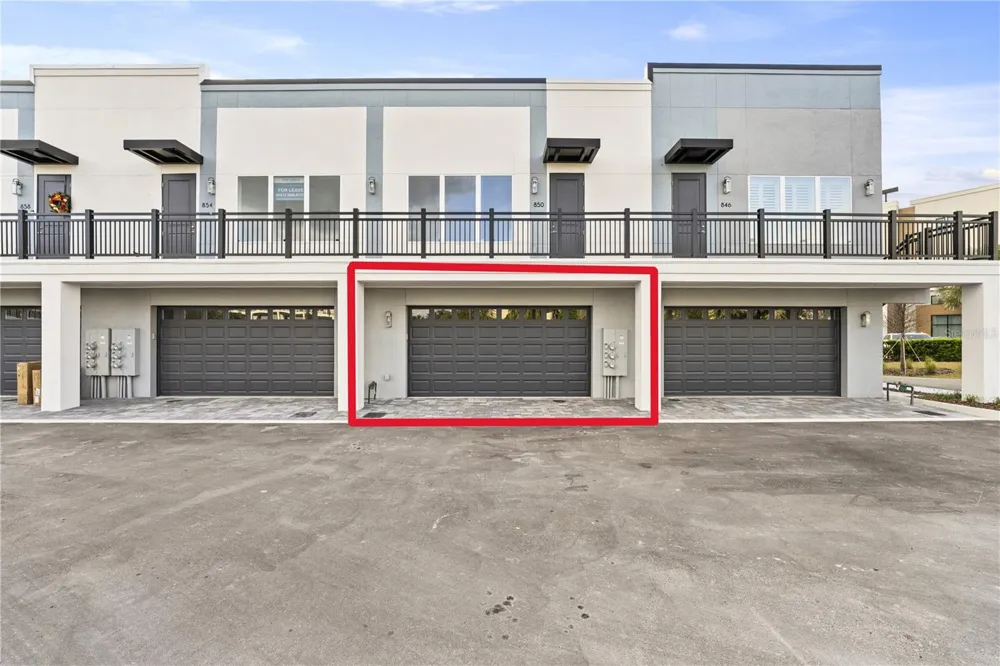 336 CENTER LAKE LANE #336 Oviedo, FL 32765