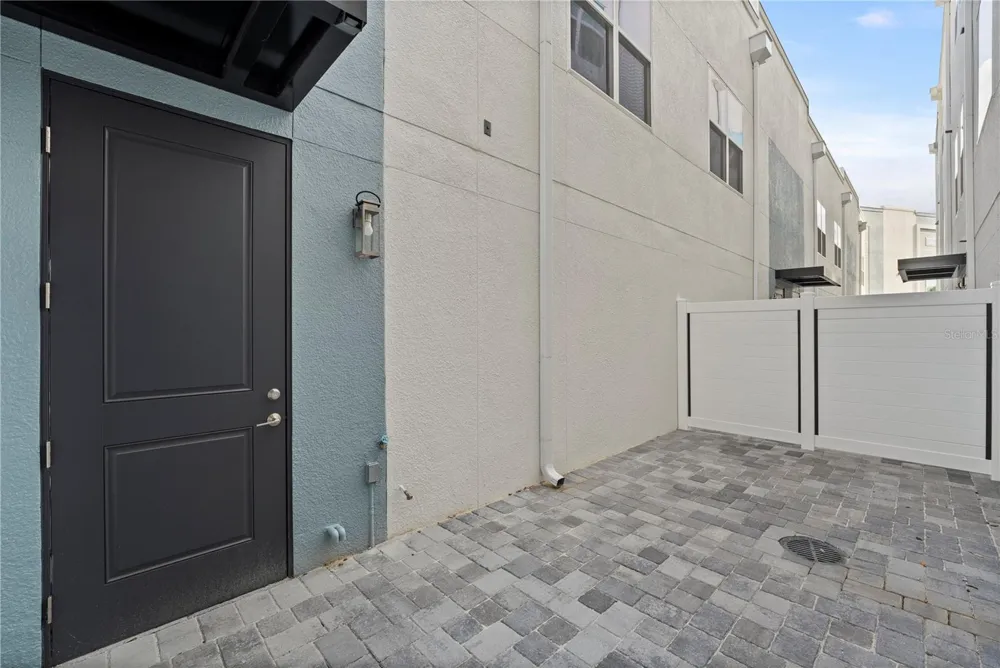336 CENTER LAKE LANE #336 Oviedo, FL 32765