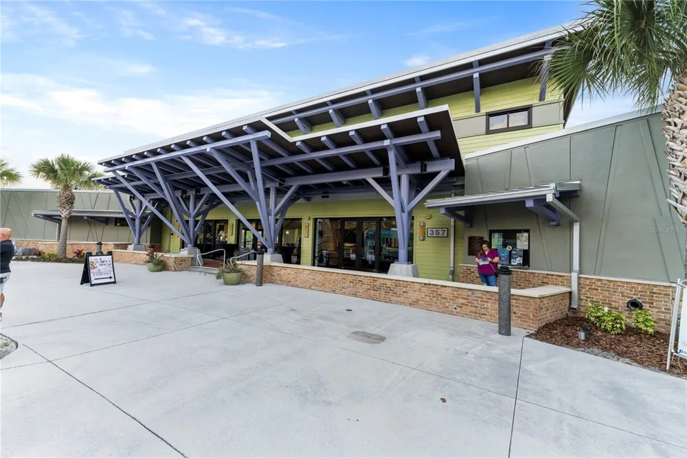 336 CENTER LAKE LANE #336 Oviedo, FL 32765