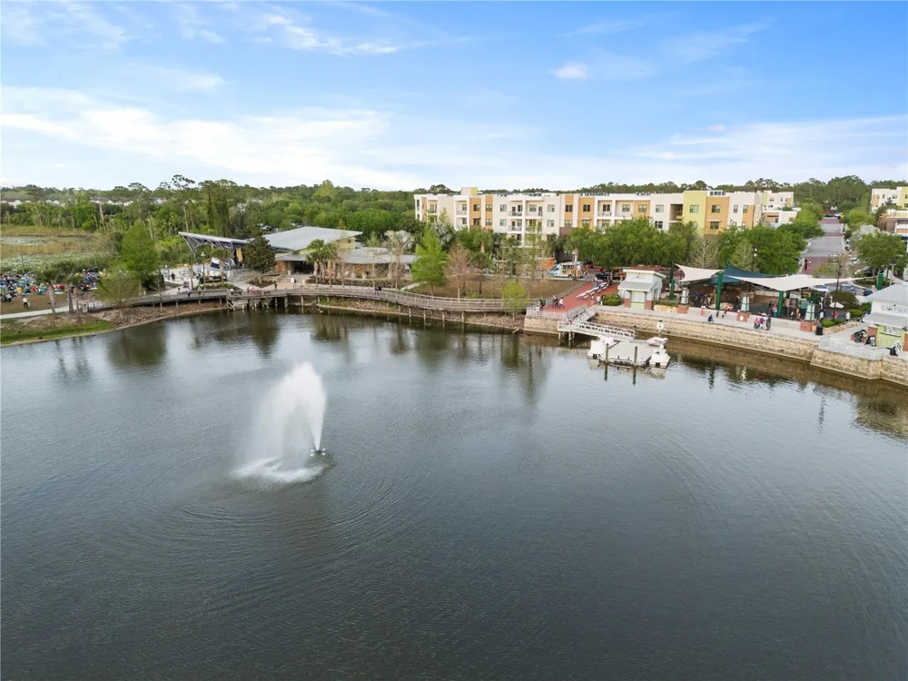 336 CENTER LAKE LANE #336 Oviedo, FL 32765