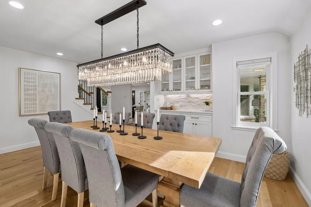 4808 Woodhill Way Edina, MN 55424