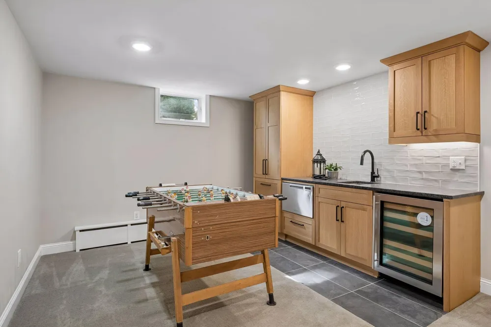 4808 Woodhill Way Edina, MN 55424