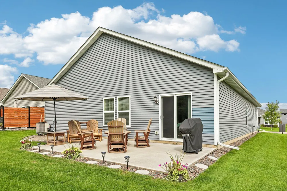 5475 395th Street North Branch, MN 55056