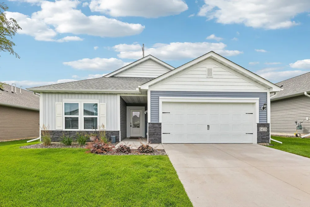 5475 395th Street North Branch, MN 55056