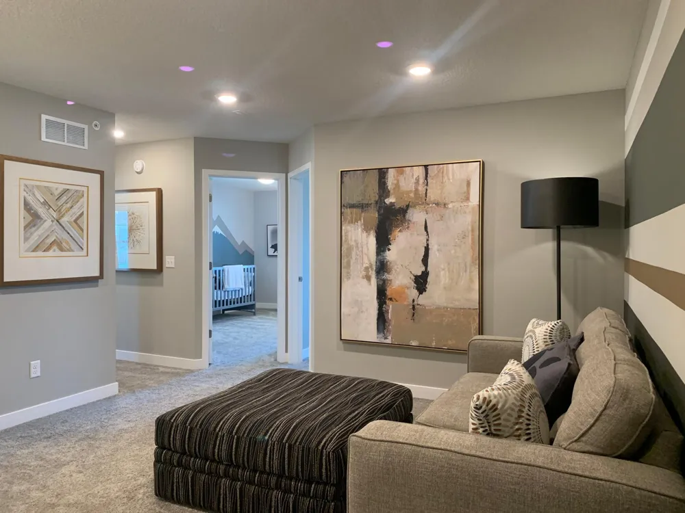 4825 Martingale Drive Woodbury, MN 55129