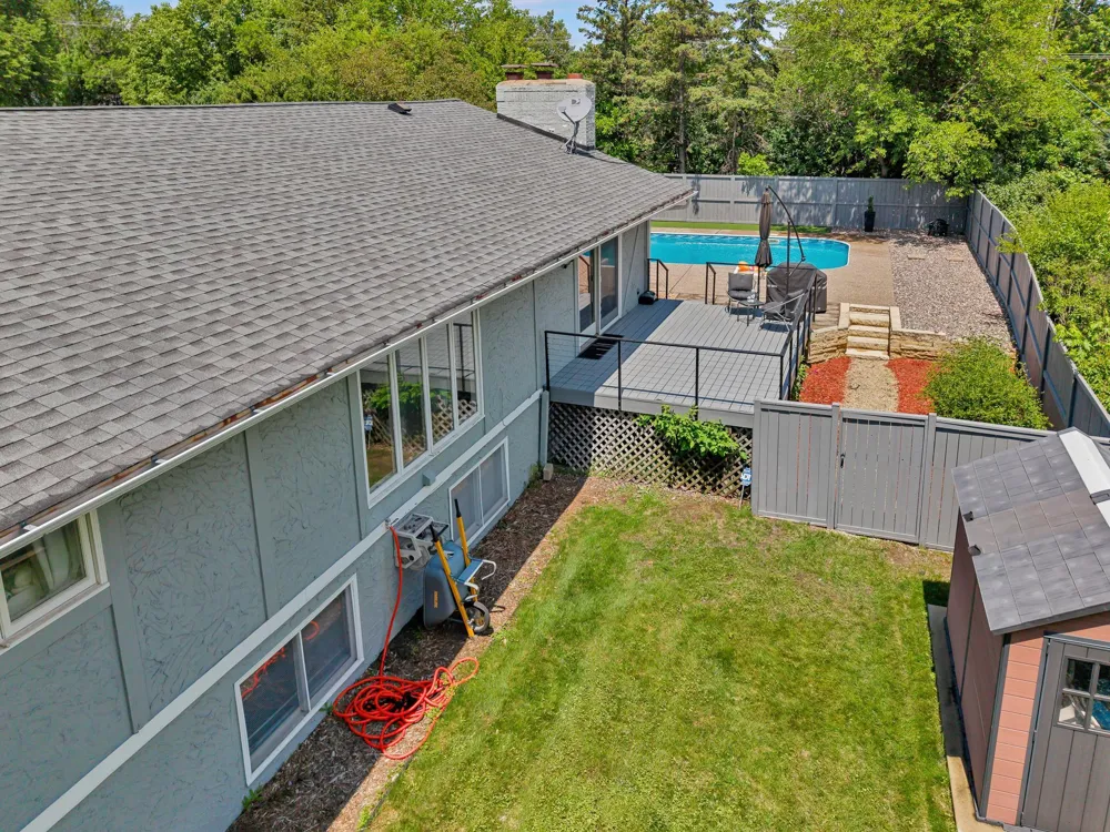 7001 Lanham Lane Edina, MN 55439
