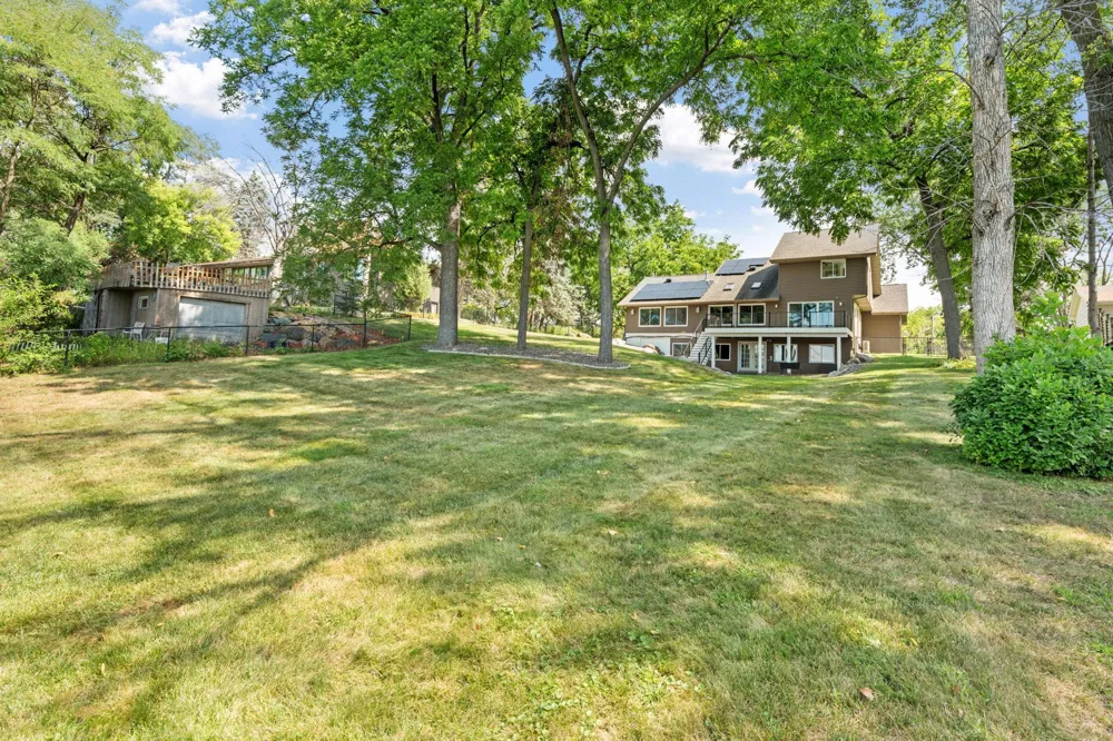 4337 Old Highway 10 Arden Hills, MN 55112