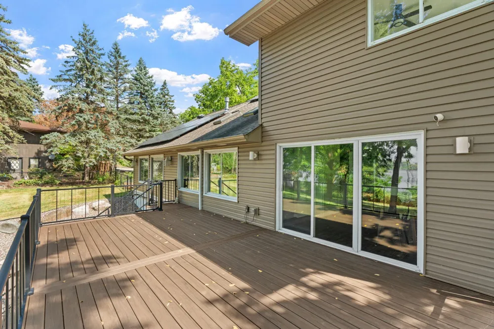 4337 Old Highway 10 Arden Hills, MN 55112