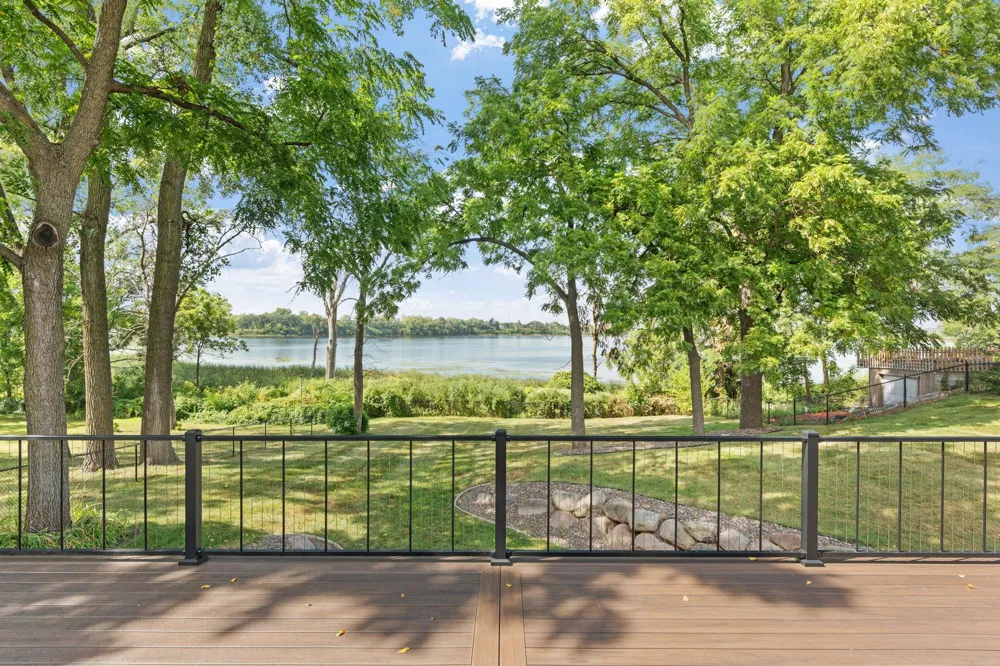 4337 Old Highway 10 Arden Hills, MN 55112