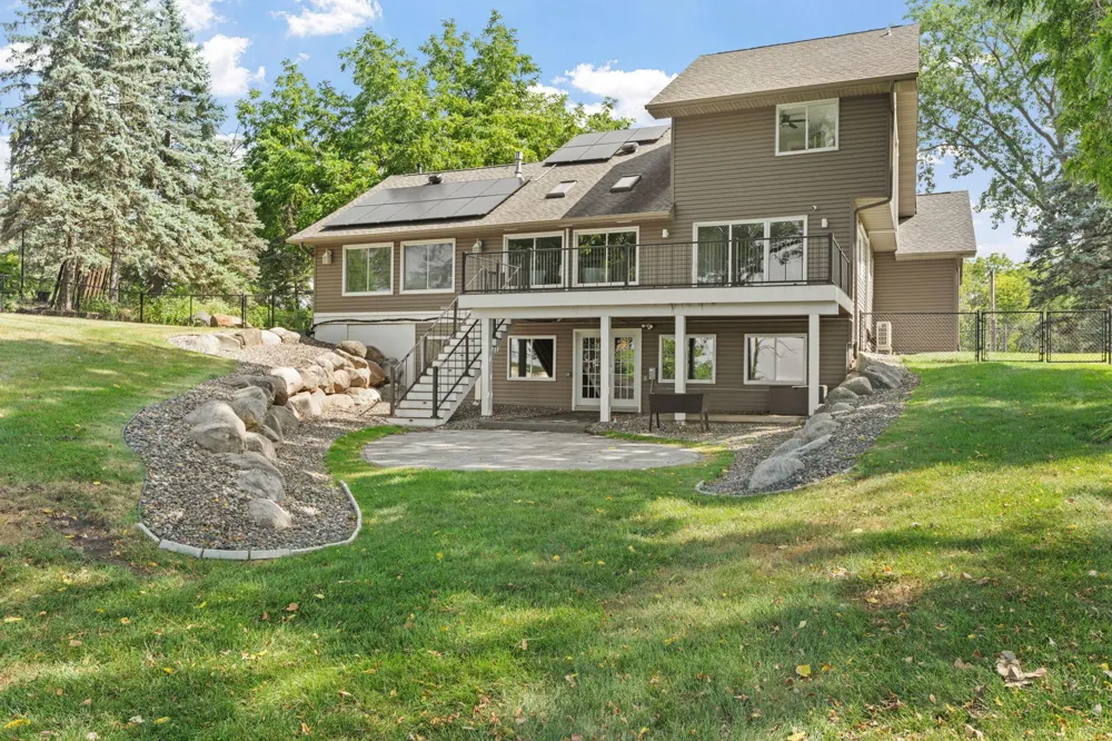 4337 Old Highway 10 Arden Hills, MN 55112