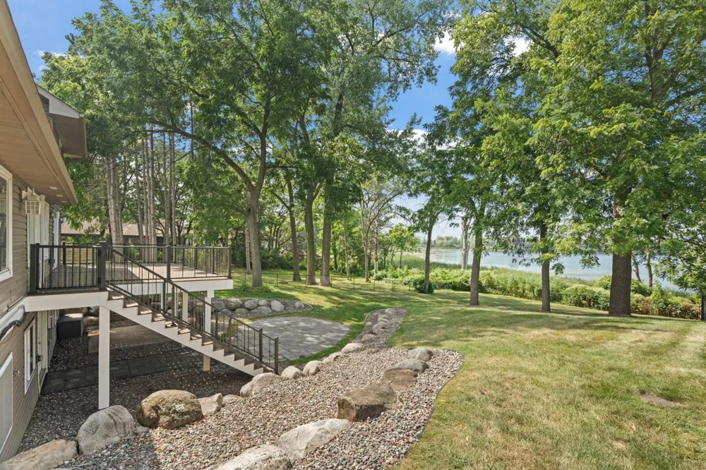 4337 Old Highway 10 Arden Hills, MN 55112