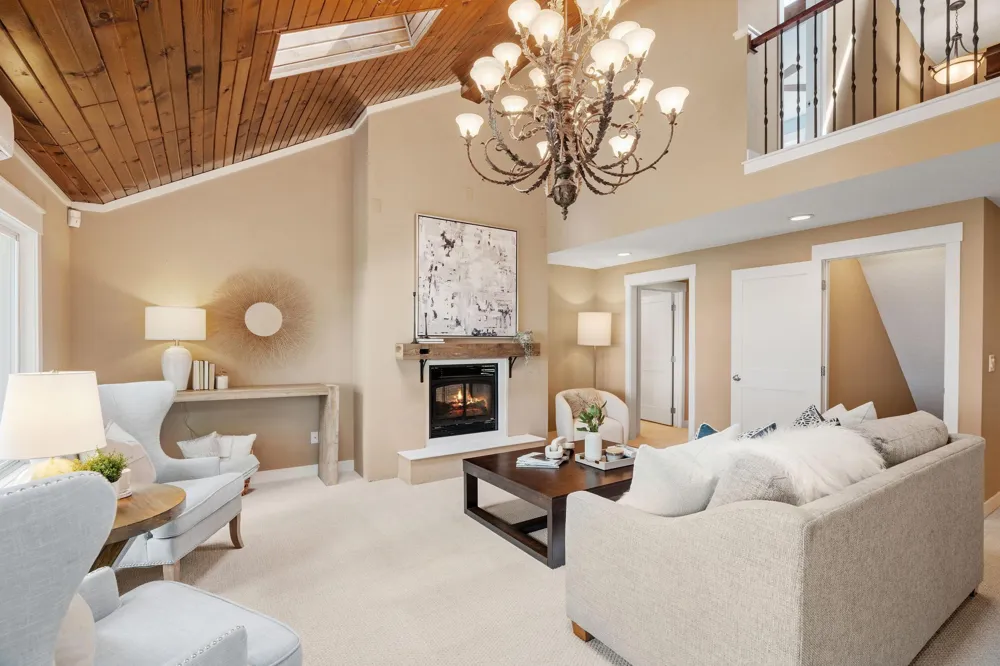 4337 Old Highway 10 Arden Hills, MN 55112