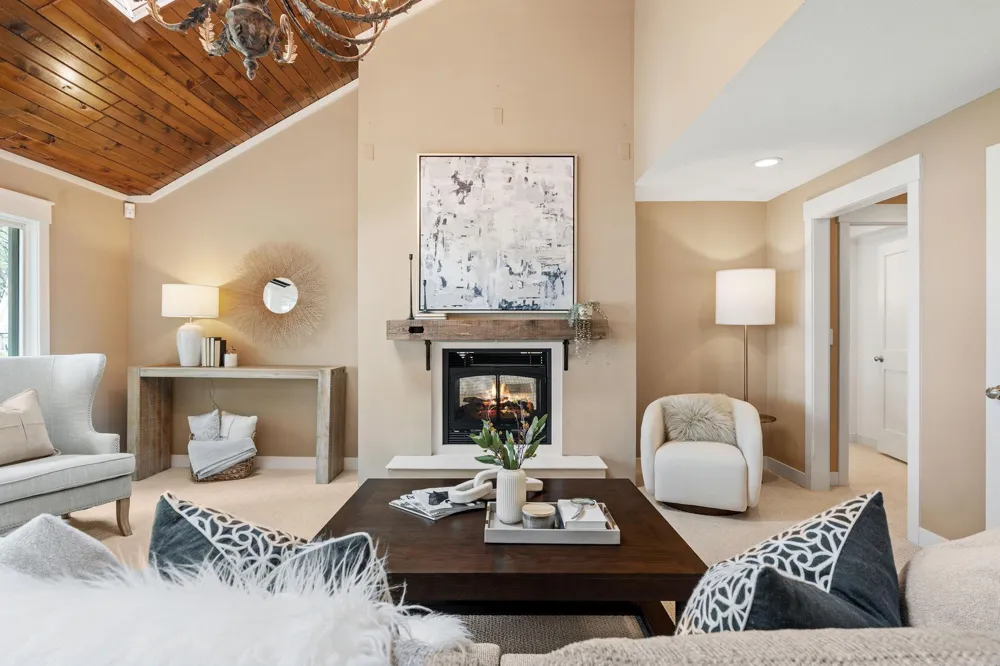 4337 Old Highway 10 Arden Hills, MN 55112