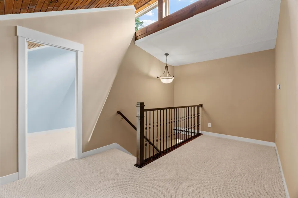 4337 Old Highway 10 Arden Hills, MN 55112