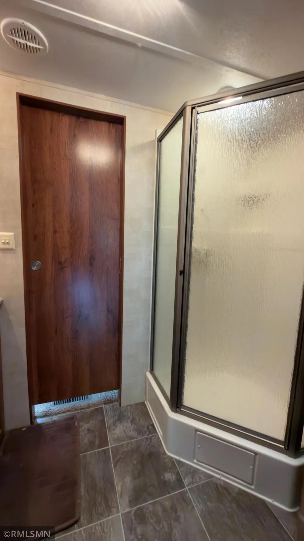GC#34 318th Lindstrom, MN 55045