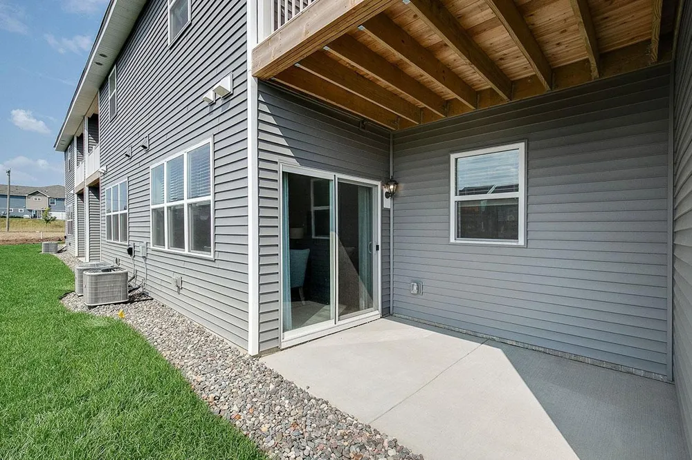 17549 Driscoll Place Lakeville, MN 55044