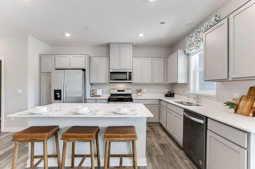17120 Dysart Place Lakeville, MN 55044