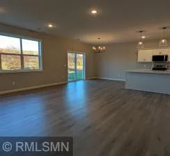 10593 Goodview Avenue S Cottage Grove, MN 55016