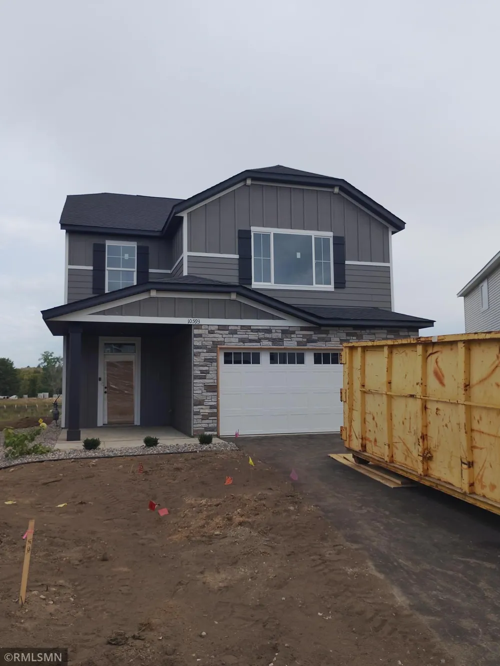 10593 Goodview Avenue S Cottage Grove, MN 55016