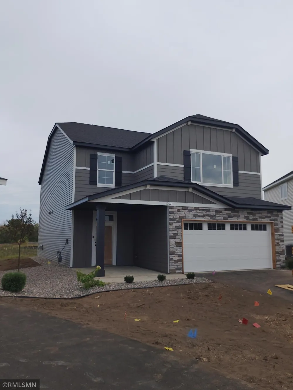10593 Goodview Avenue S Cottage Grove, MN 55016