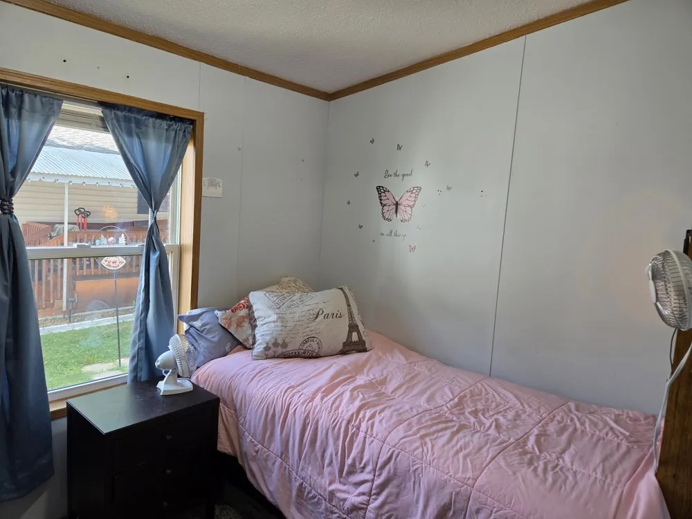 1150 Cessna Drive E New Brighton, MN 55112