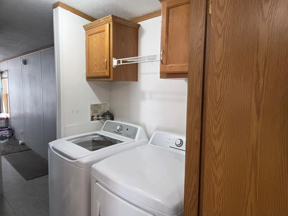 1150 Cessna Drive E New Brighton, MN 55112