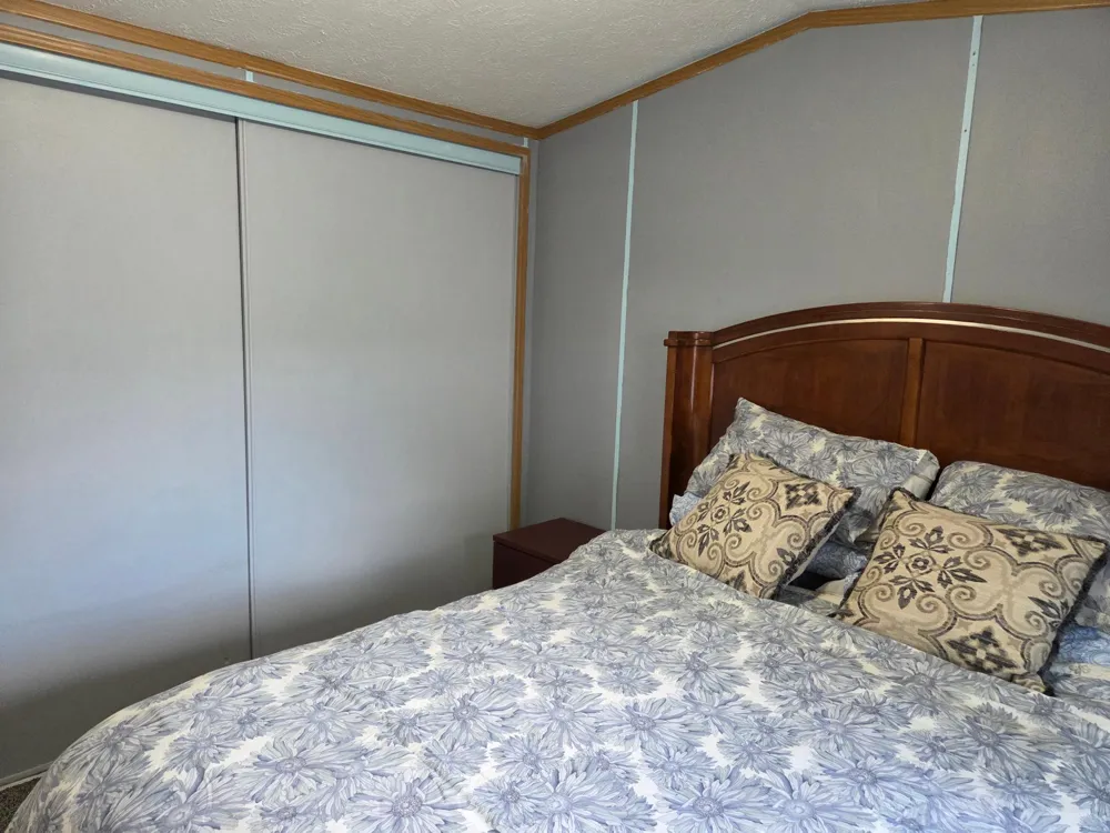 1150 Cessna Drive E New Brighton, MN 55112