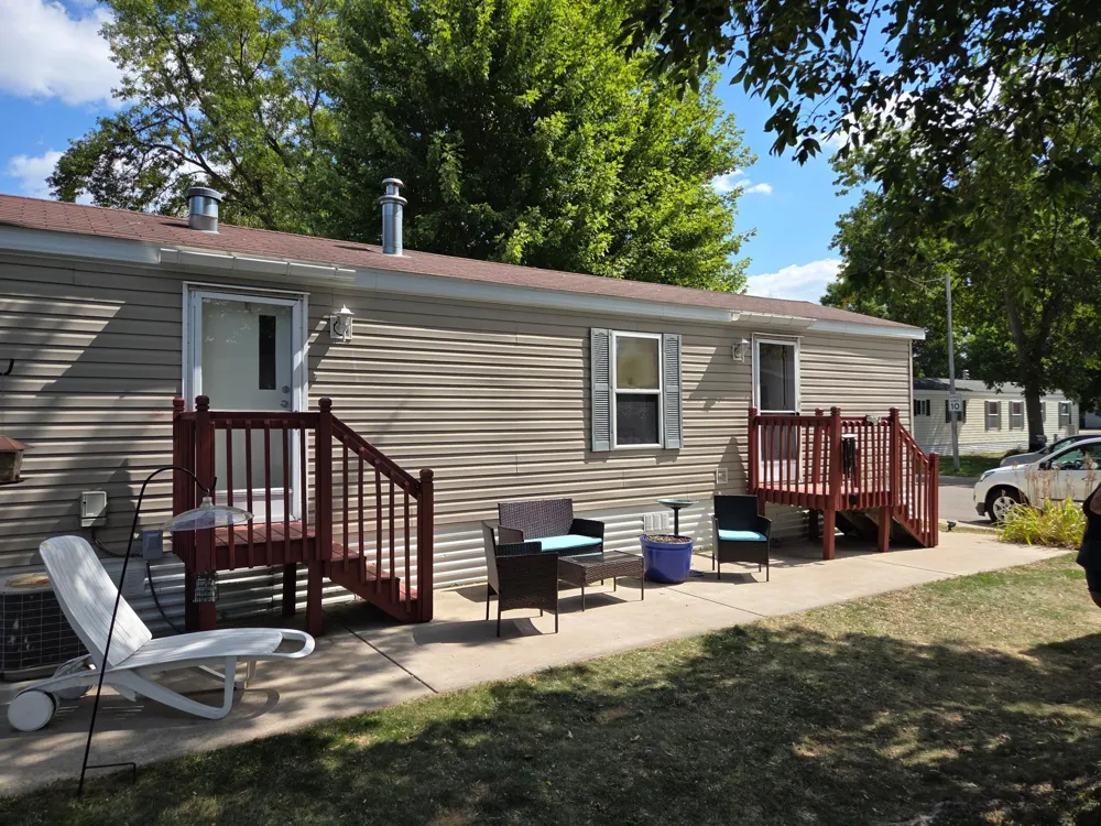1150 Cessna Drive E New Brighton, MN 55112