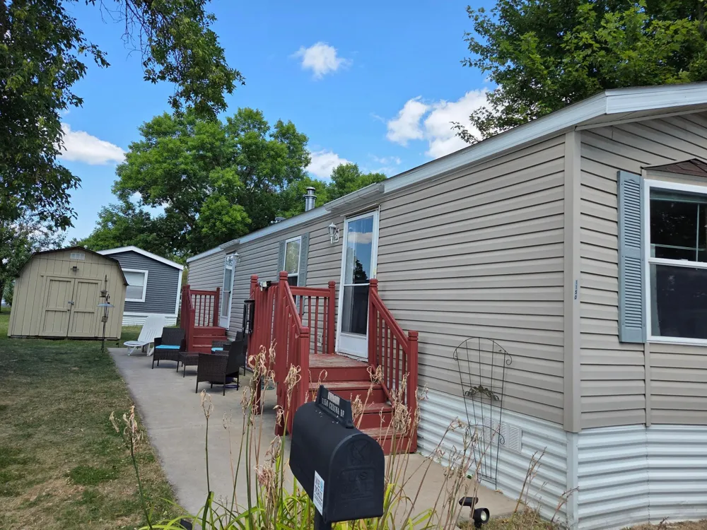 1150 Cessna Drive E New Brighton, MN 55112