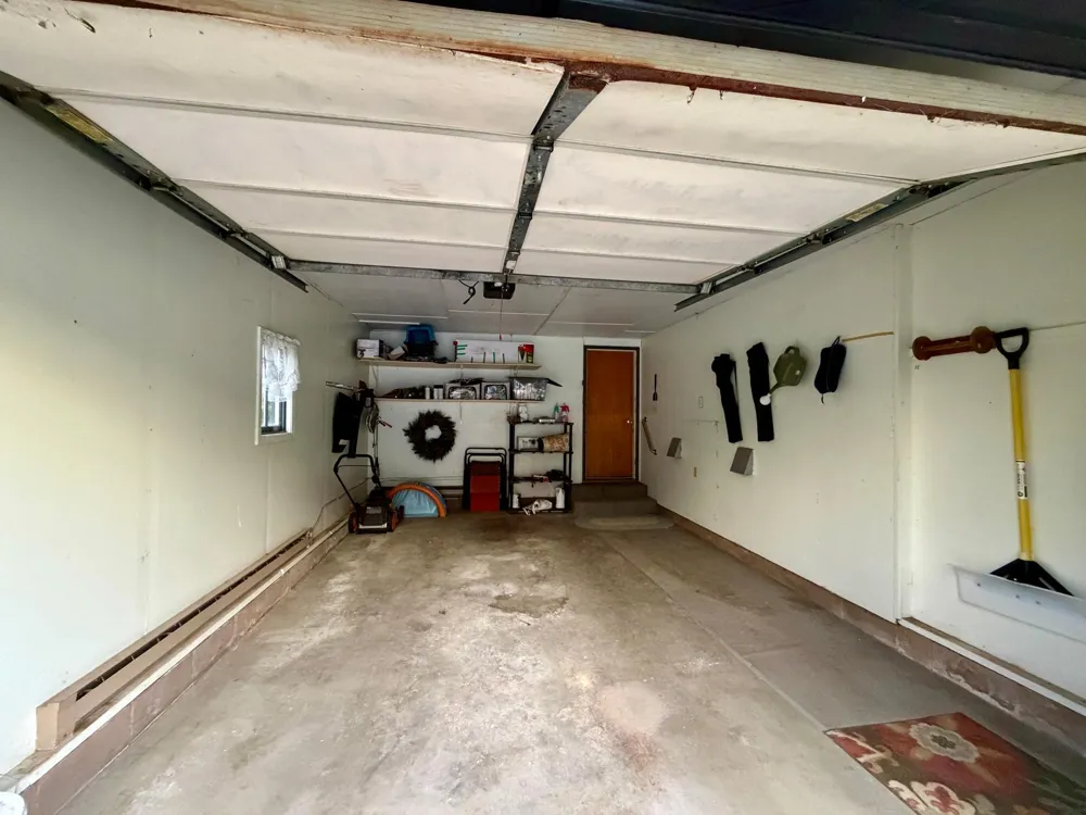 1018 Elm Street Luverne, MN 56156
