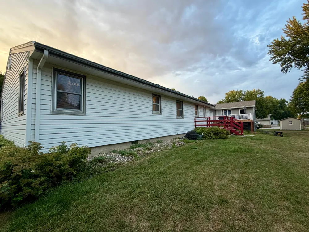 1018 Elm Street Luverne, MN 56156
