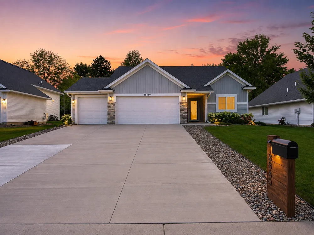 18880 Tyler Street NW Elk River, MN 55330