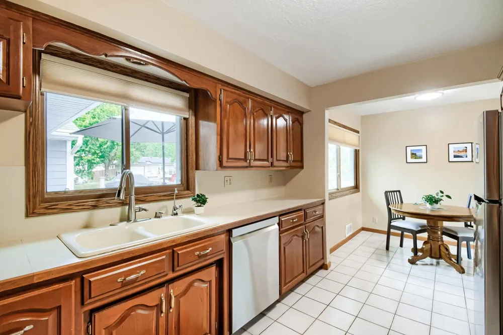 227 Dawn Avenue Shoreview, MN 55126