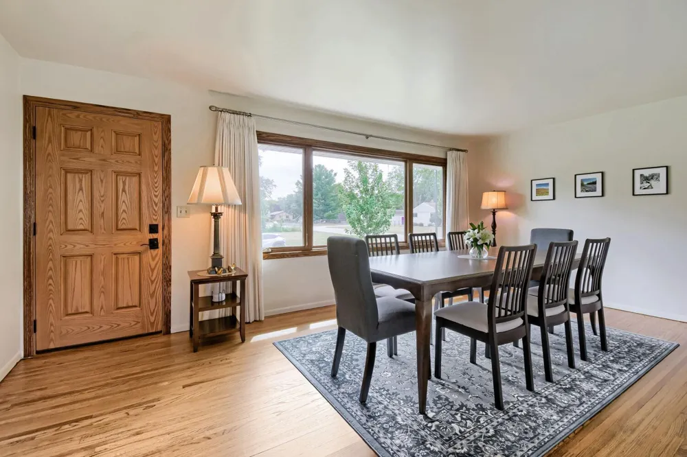 227 Dawn Avenue Shoreview, MN 55126